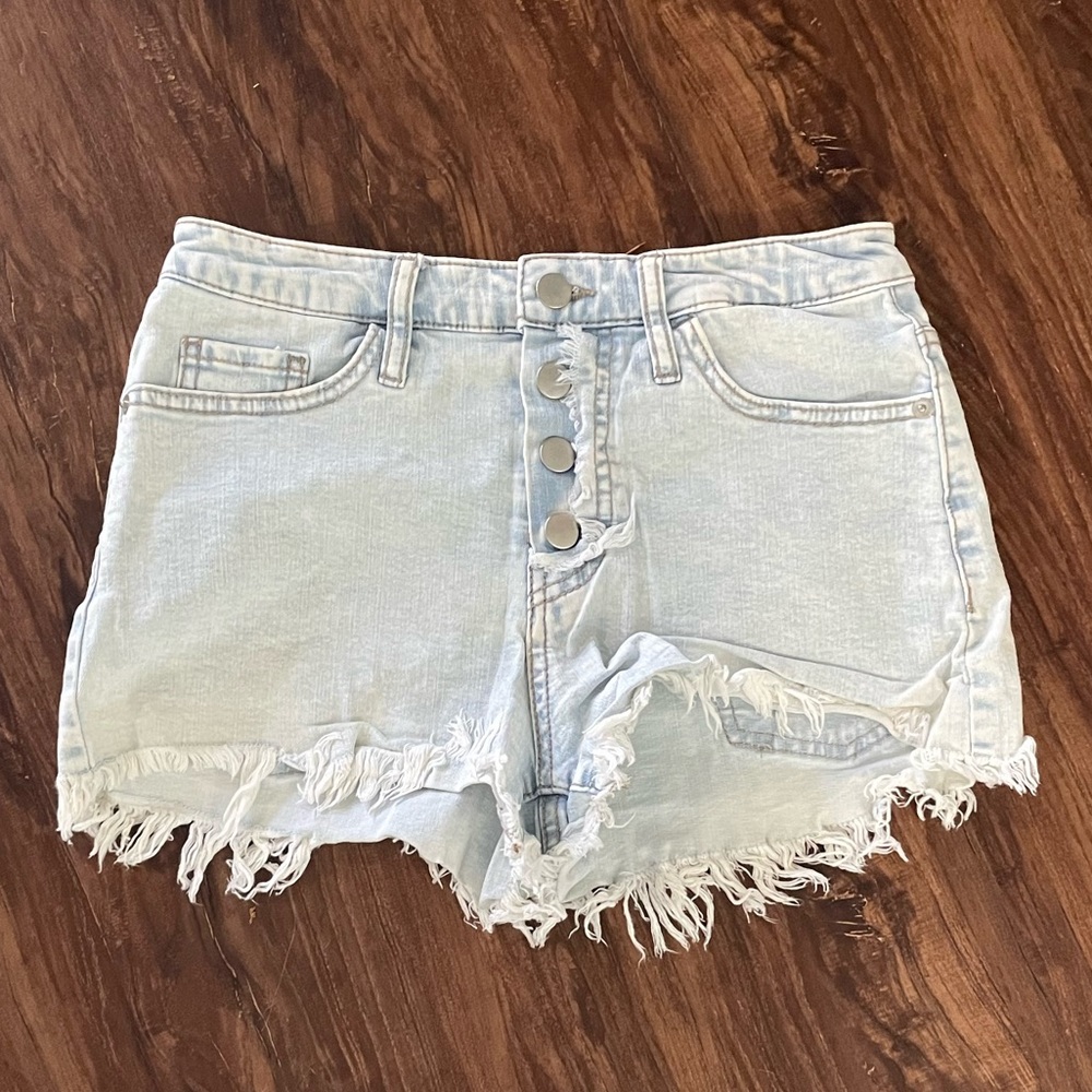 Wild Fable Short Shorts Size 4
